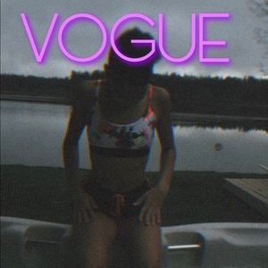 Meet your Posher, Azaia